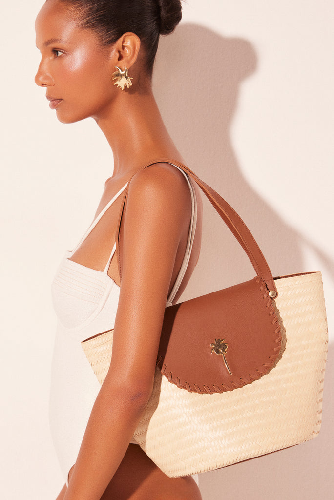 bohemian accessories straw basket with leather tote bag t548a2743