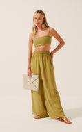 Canvas Envelope Wristlet T424A1427