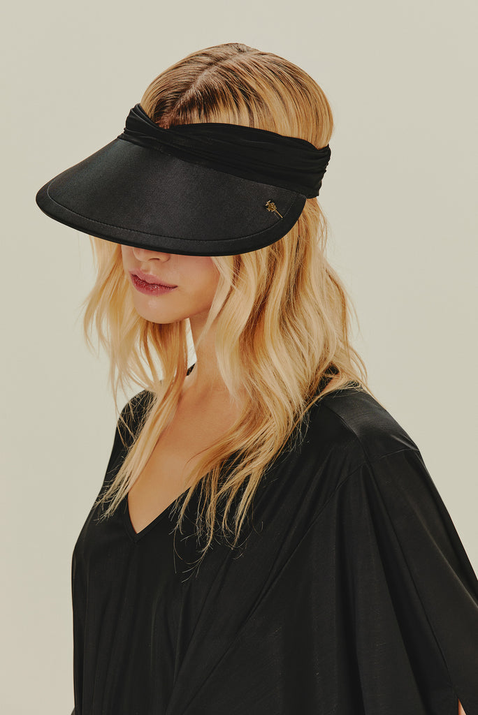 Solid Classic Small Visor V40C1123